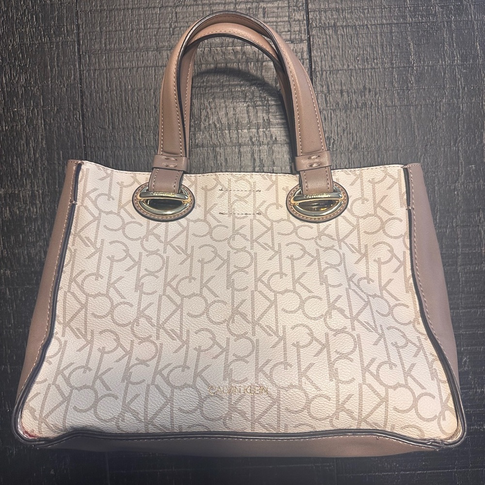 Calvin Klein Cream and Tan Women's Bag